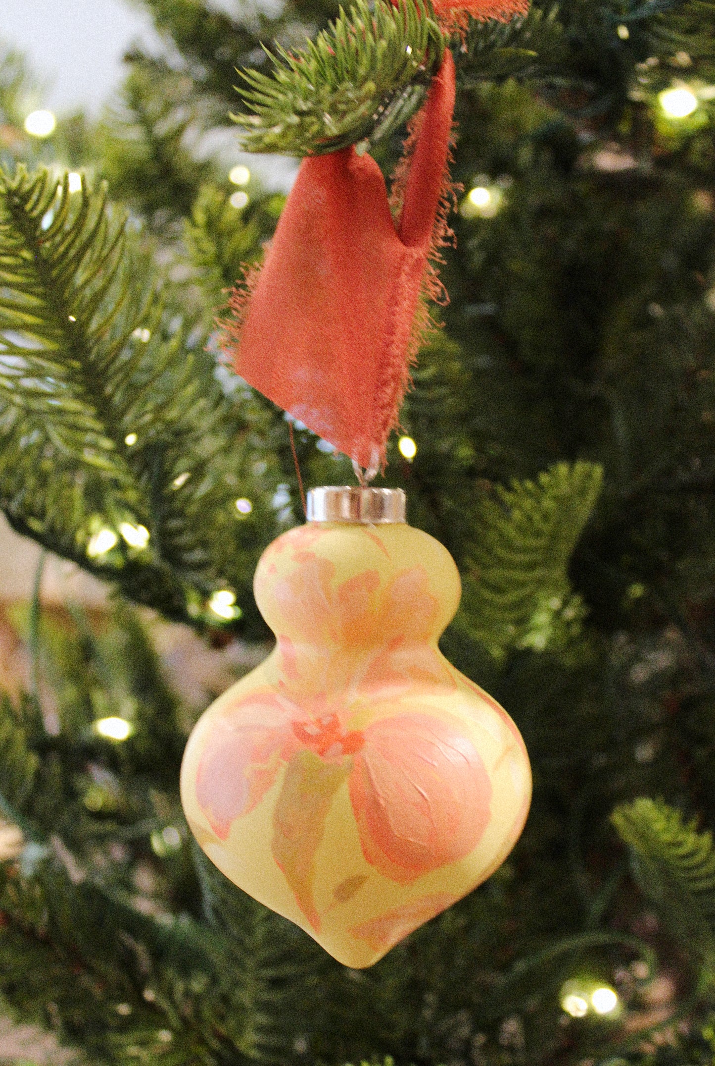 Butter Yellow Ornament 10